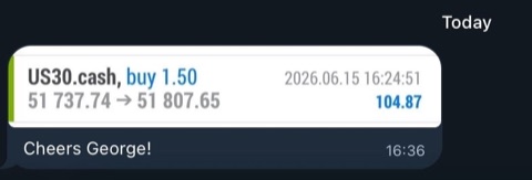 Telegram screenshot: a +$104.87 trade on US30